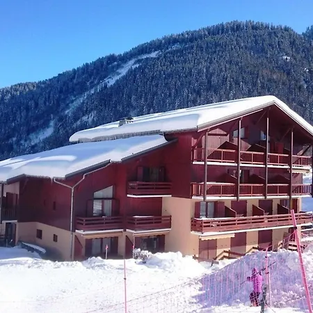 Duplex 6 Pers Pied Des Pistes, Wifi, Balcon, Classe 2 Etoiles, Areches-beaufort - Fr-1-342-245 Апартаменты *