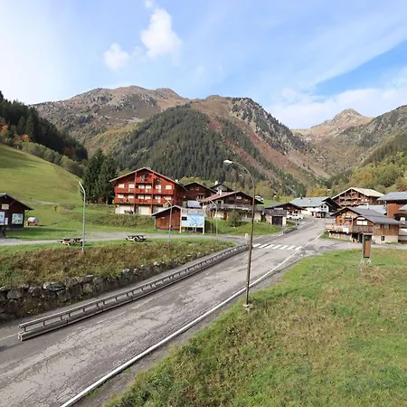 Διαμέρισμα Duplex 6 Pers Pied Des Pistes, Wifi, Balcon, Classe 2 Etoiles, Areches-beaufort - Fr-1-342-245 *